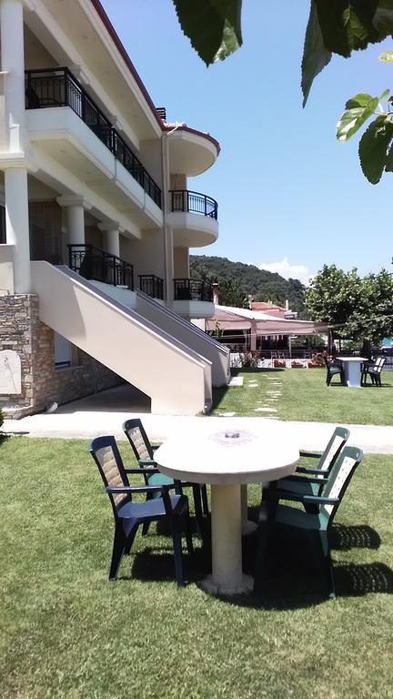 Perdikis Apartments - Paliouria Kokkino Nero Exterior foto
